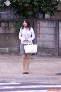 Japanese teen girl enjoys cocks inside her untrimmed twat