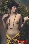 Real vintage chicks wearing weird hats for camera naked
